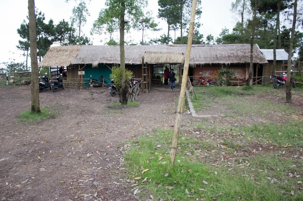 Papandayan Camping Ground Hotel Cileuleuy Exterior photo